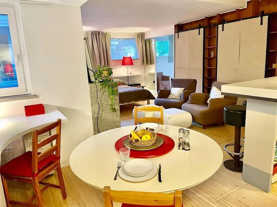 Apartment Foro Italico, Auditorium,Ponte Milvio, Ministero Degli Esteri, 'Monte Mario Hill
